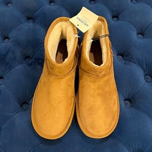 Arizona slip on Ugg style boots for kids